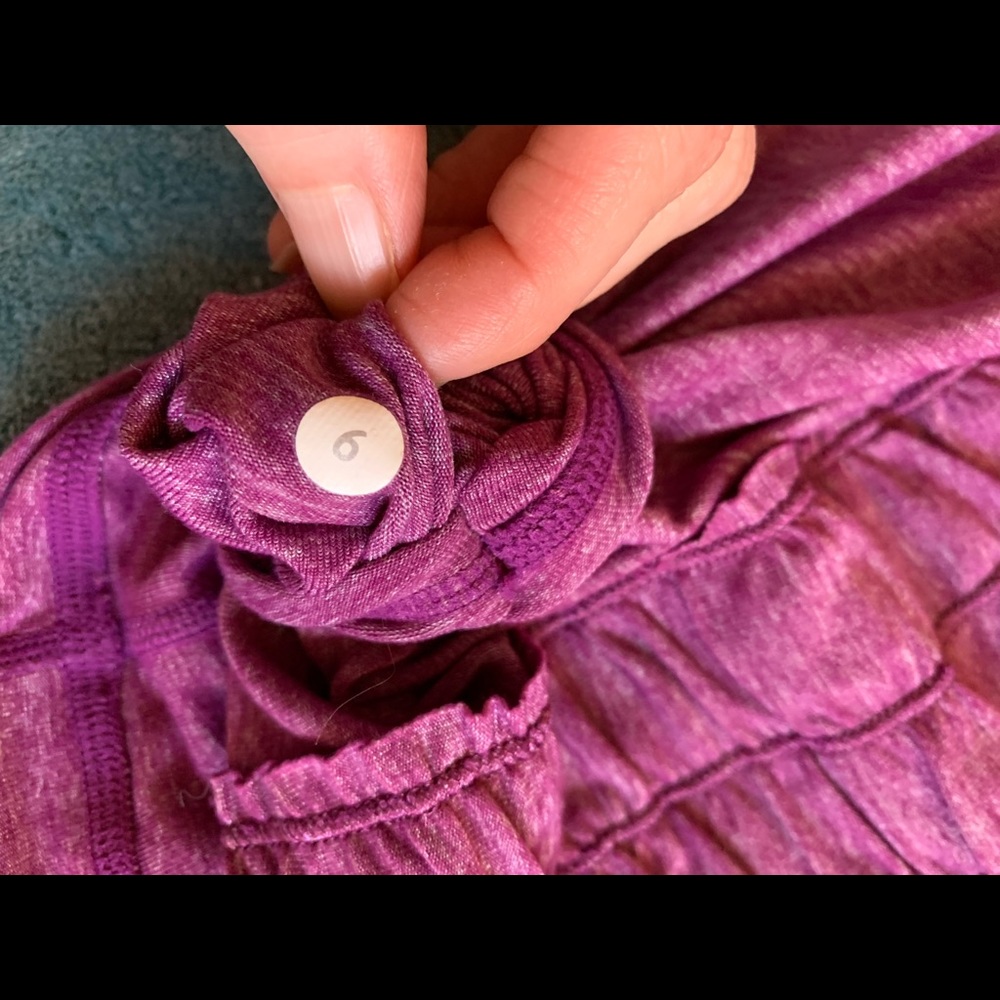 Lululemon Dash Tank - Picture 6 of 6
